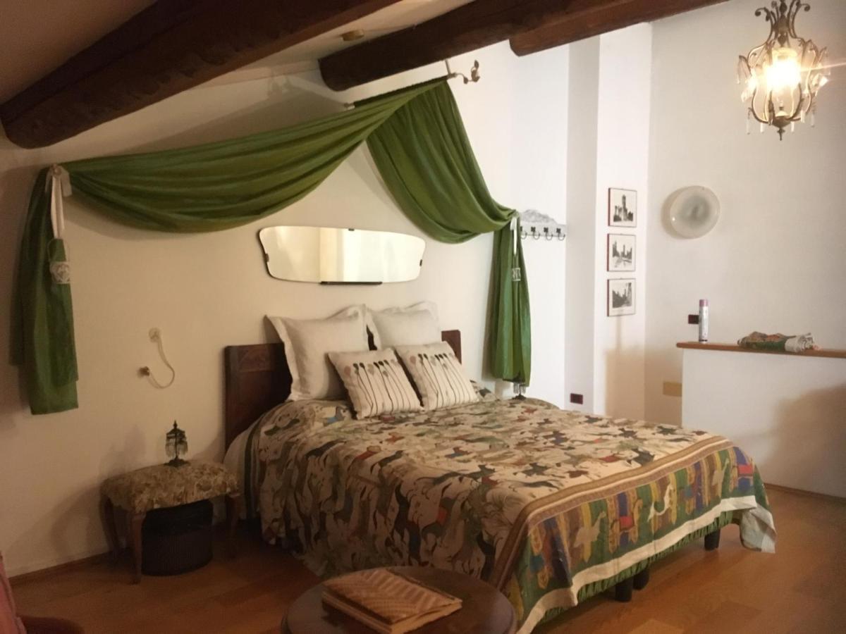 Bed And Breakfast Villa Franca Villafranca di Verona Exterior photo